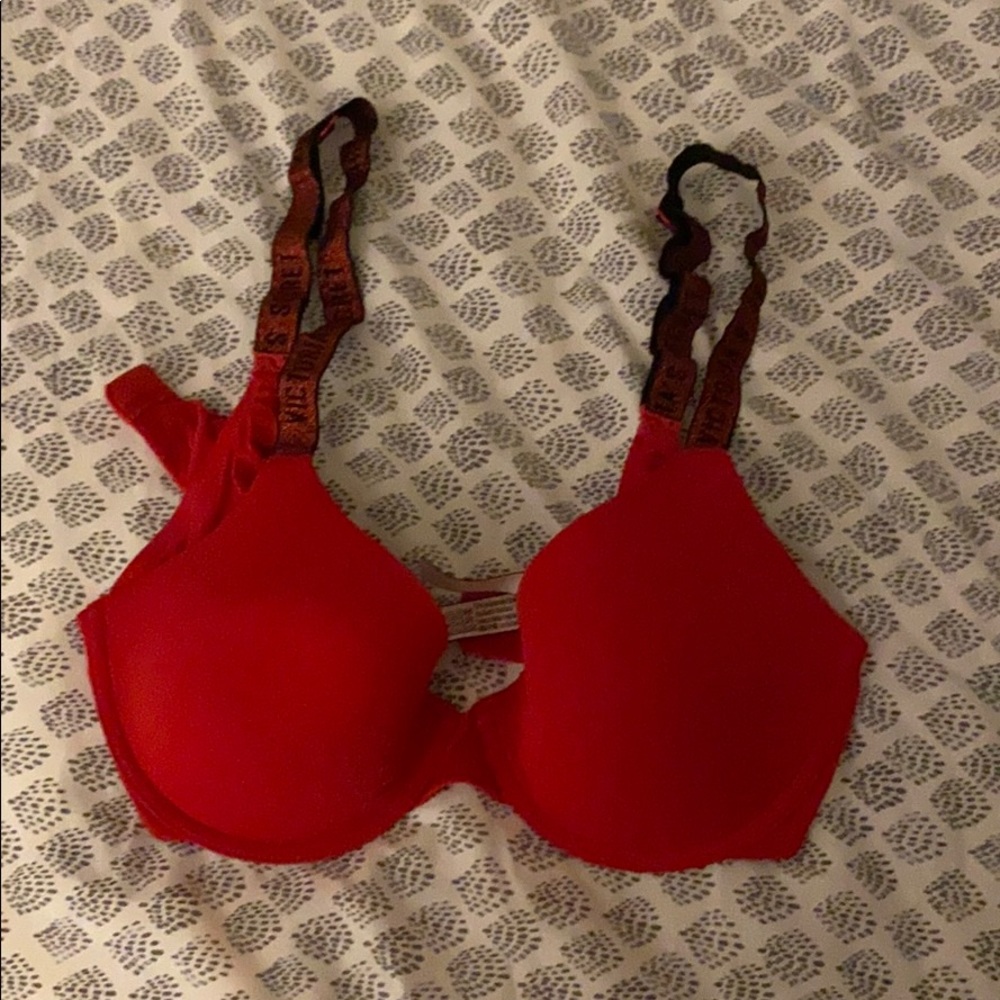 Victoria’s Secret bra